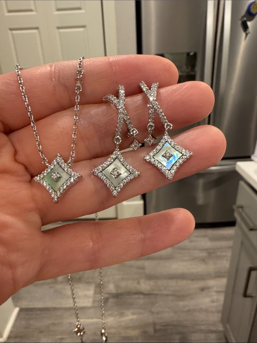 Green Mother of Pearl CZ Diamond Shape Necklace & Dangle Earrings Set